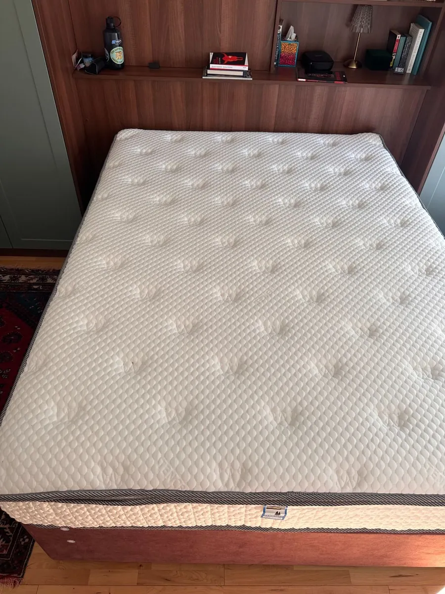 King size Cashel mattress for sale - Image 4