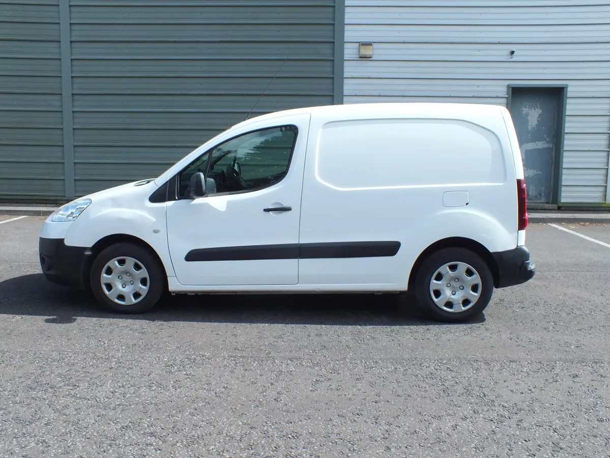 Peugeot Partner 2015 - Image 2