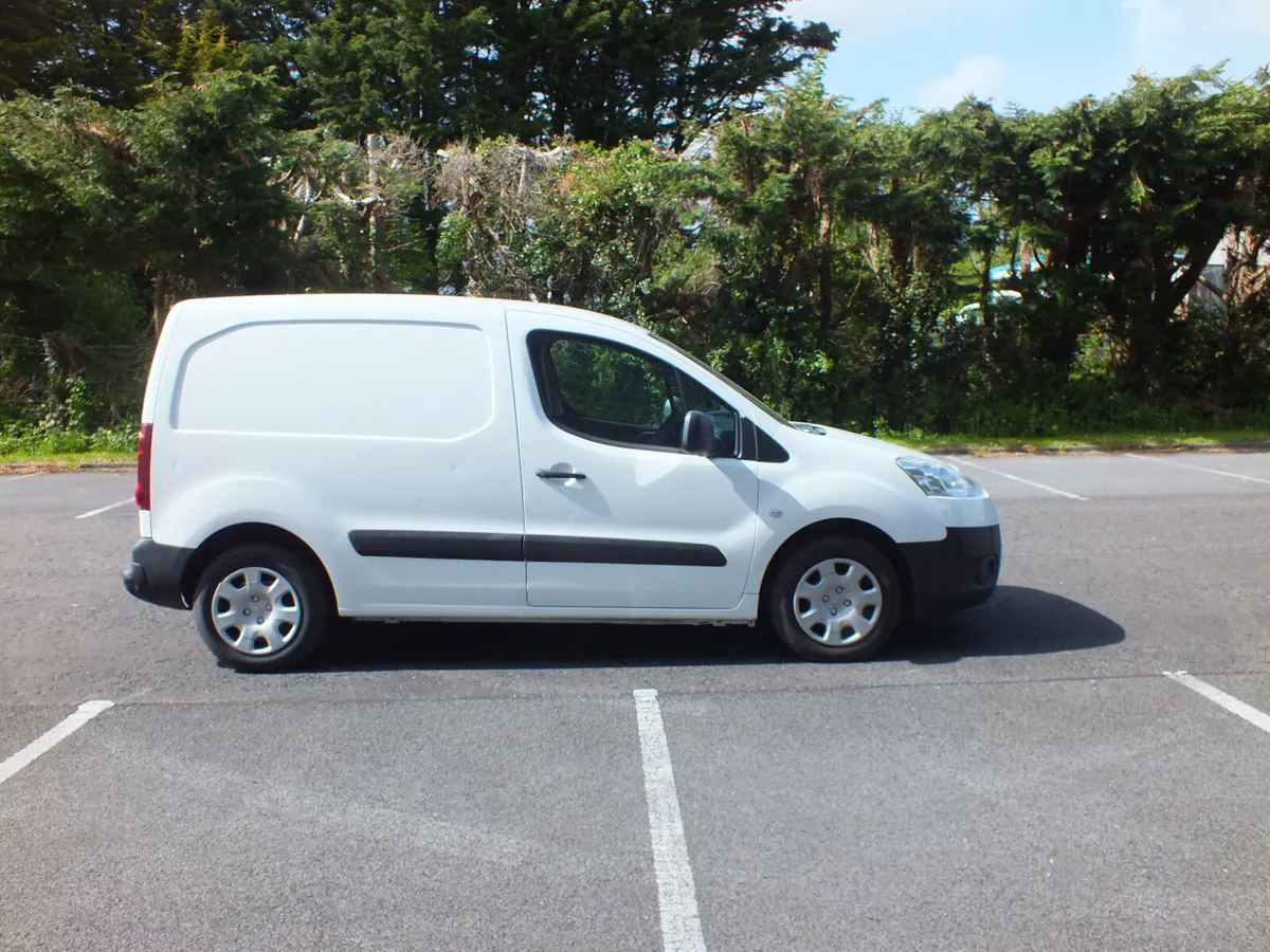 Peugeot Partner 2015 - Image 1