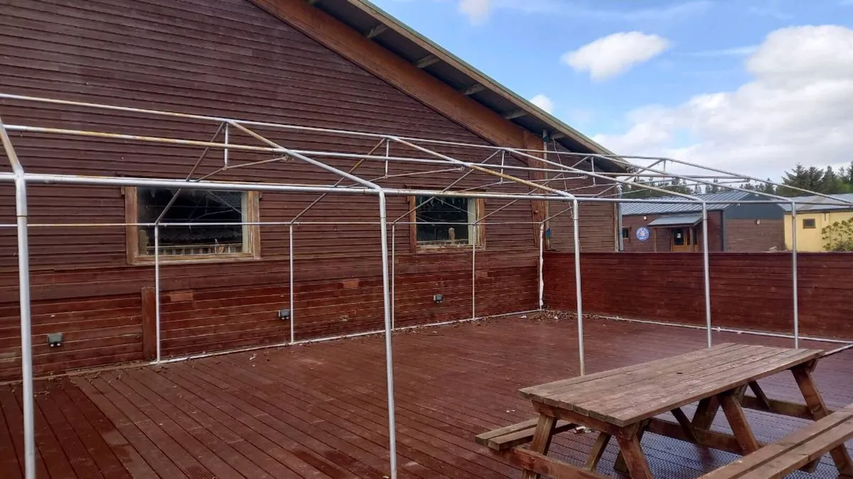 Marquee 12 x 6 meter.