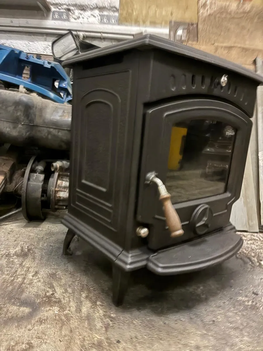 Stove - Image 4
