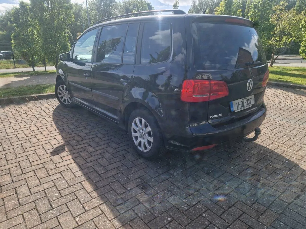 2011 Vw touran tdi no damage starting driving - Image 3