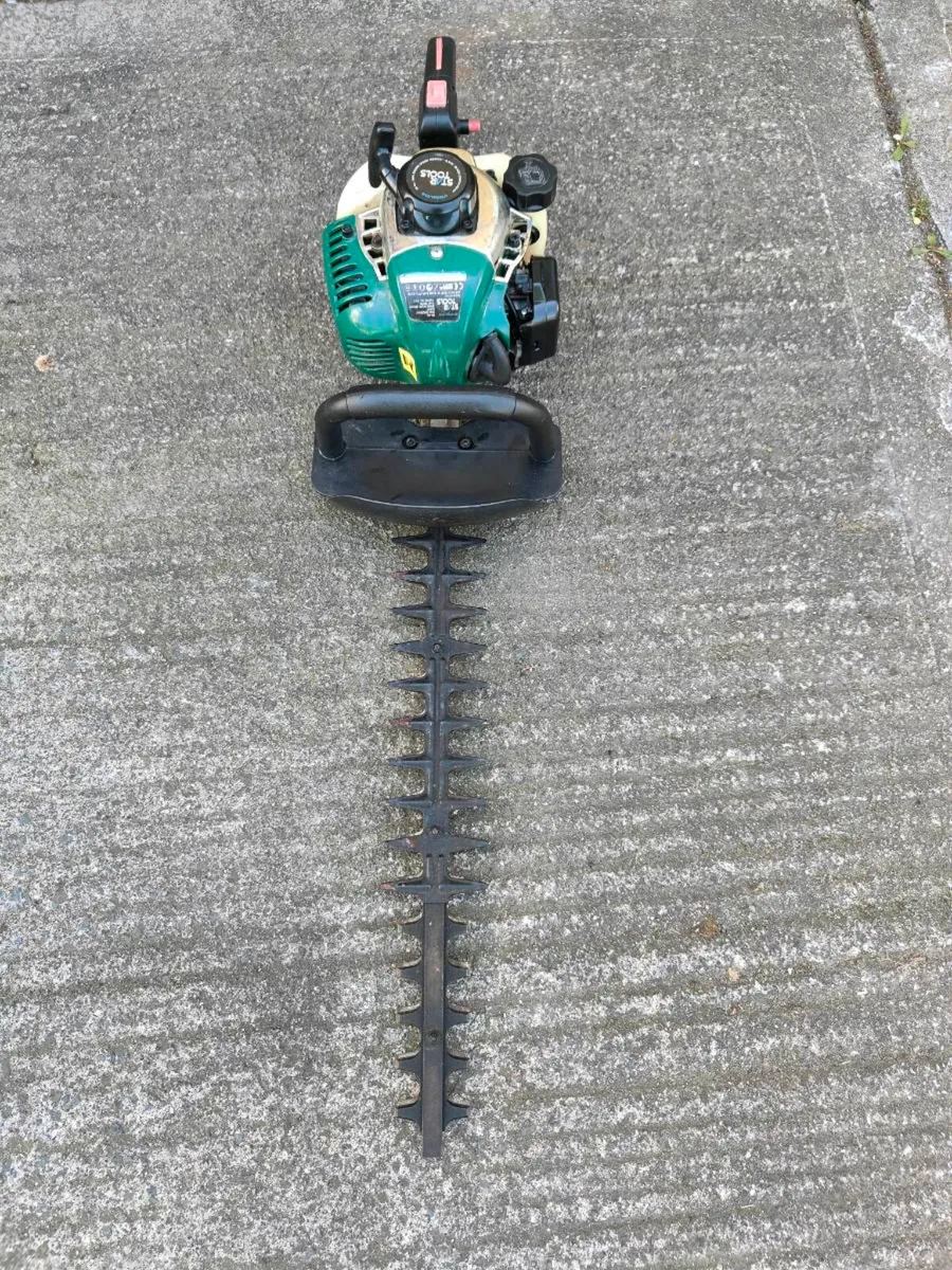 Hedge trimmer - Image 1