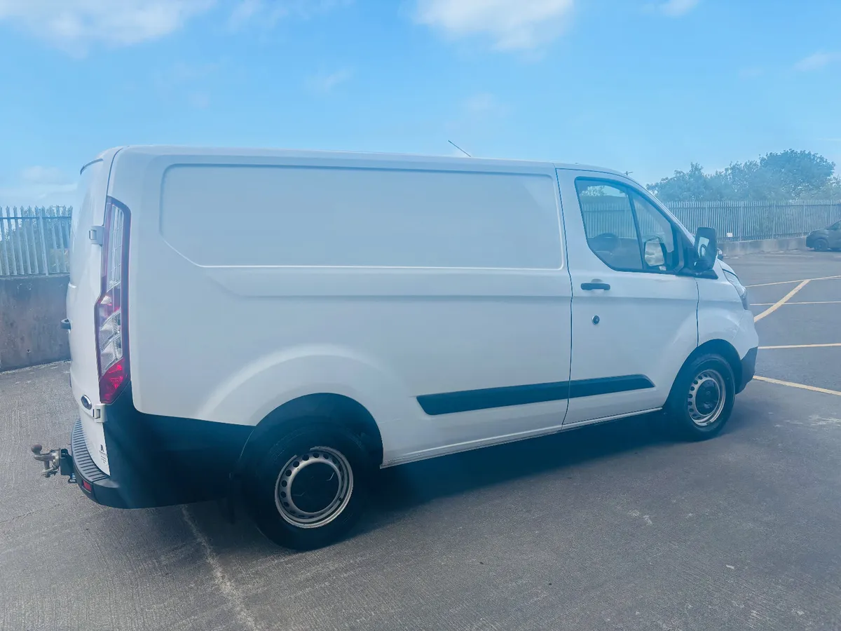 Ford Transit Custom 2022 €12,950 + VAT - Image 4