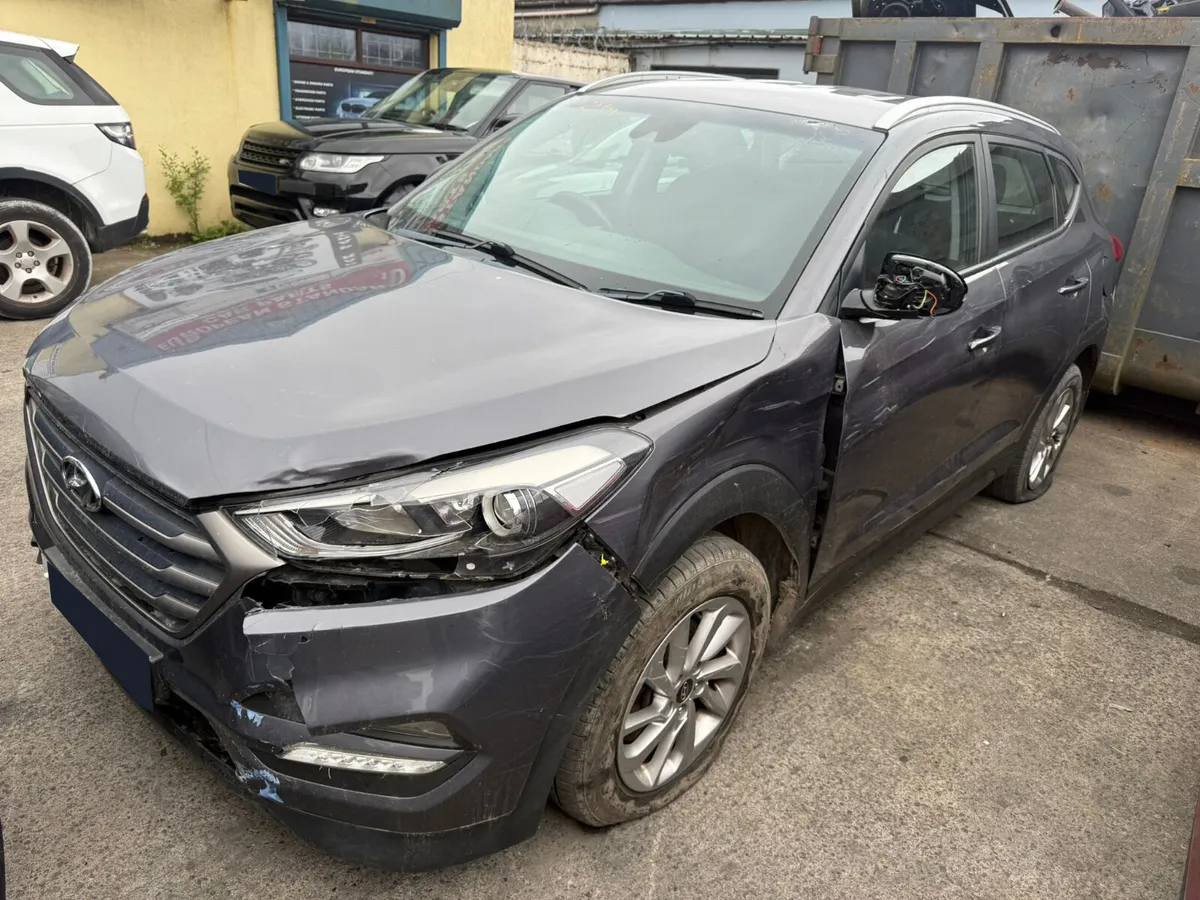 2017 Hyundai Tucson 1.7 Diesel For Breaking! - Image 2