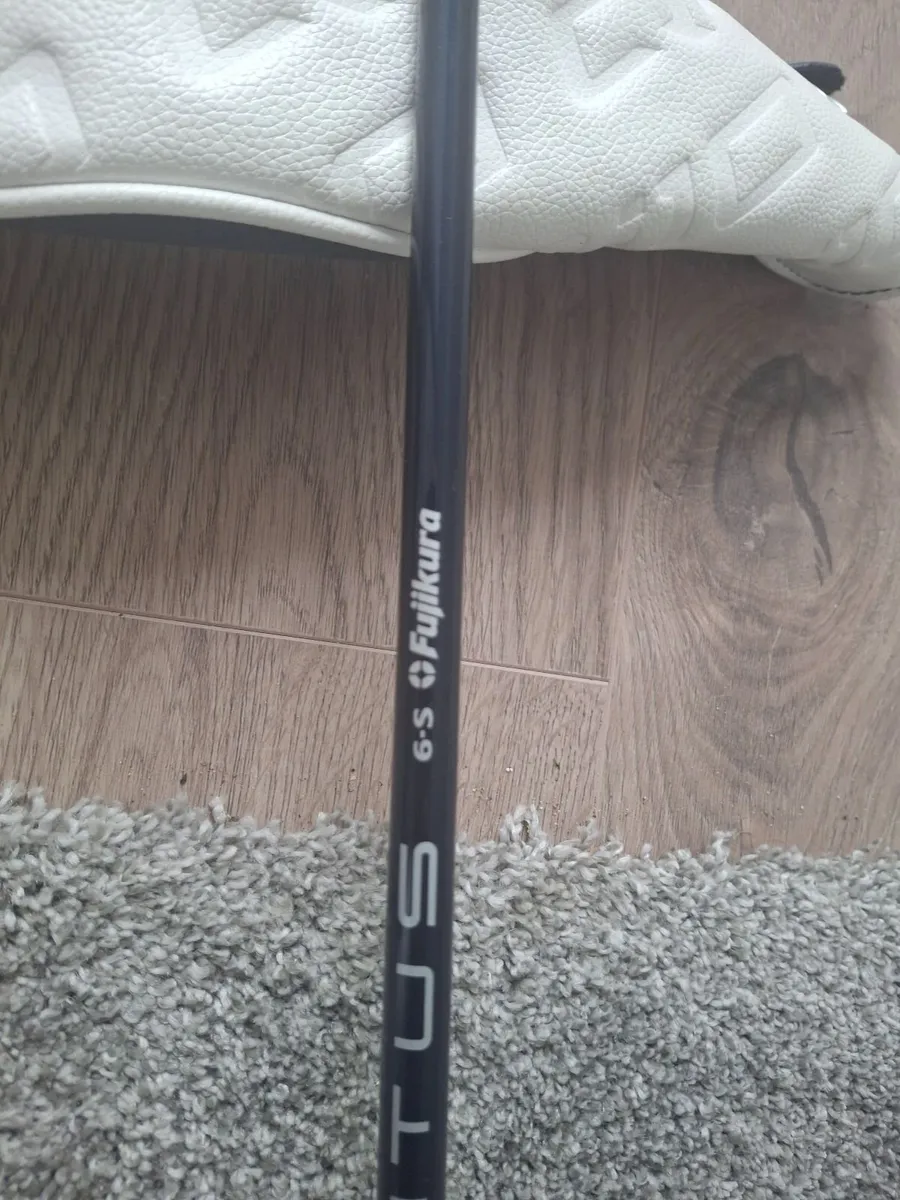 Taylormade Qi10 3wood with velocore shaft - Image 2