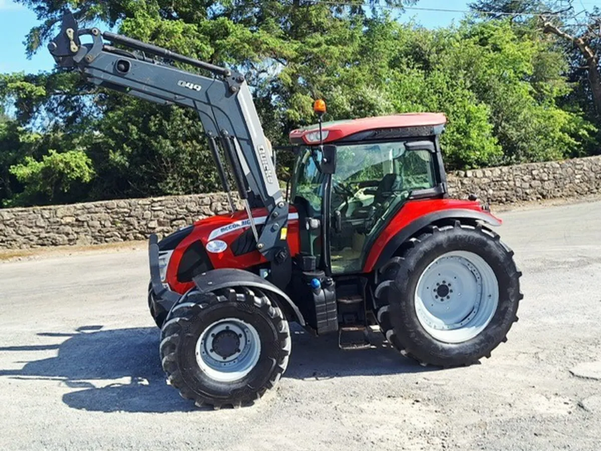 162 McCormick X6.430 - Q49 Loader - 7100 Hrs - Image 1