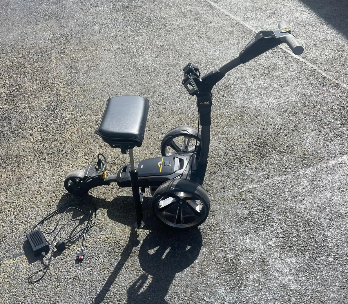 golf caddy cart - Image 1