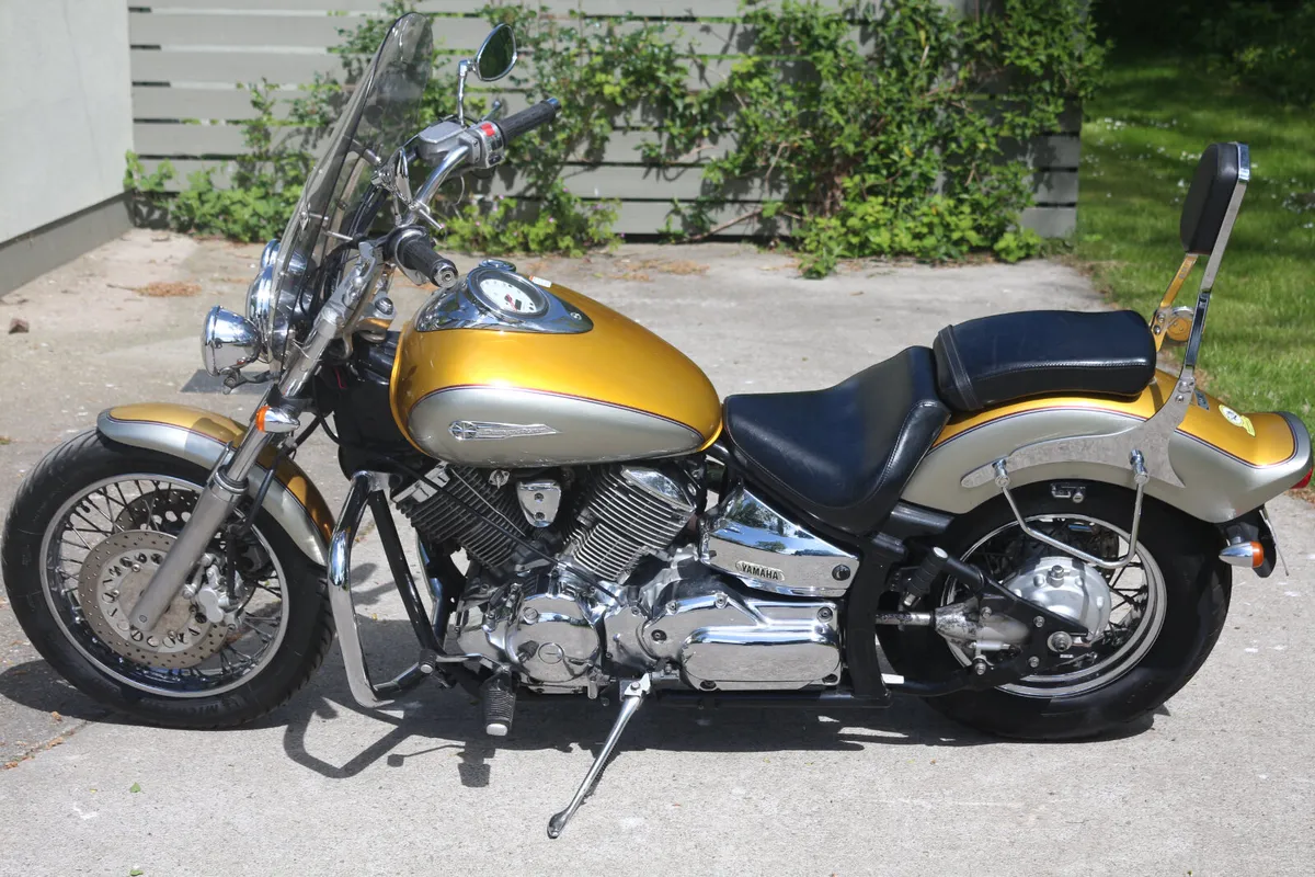 Yamaha Dragstar 1100 Custom - Image 1