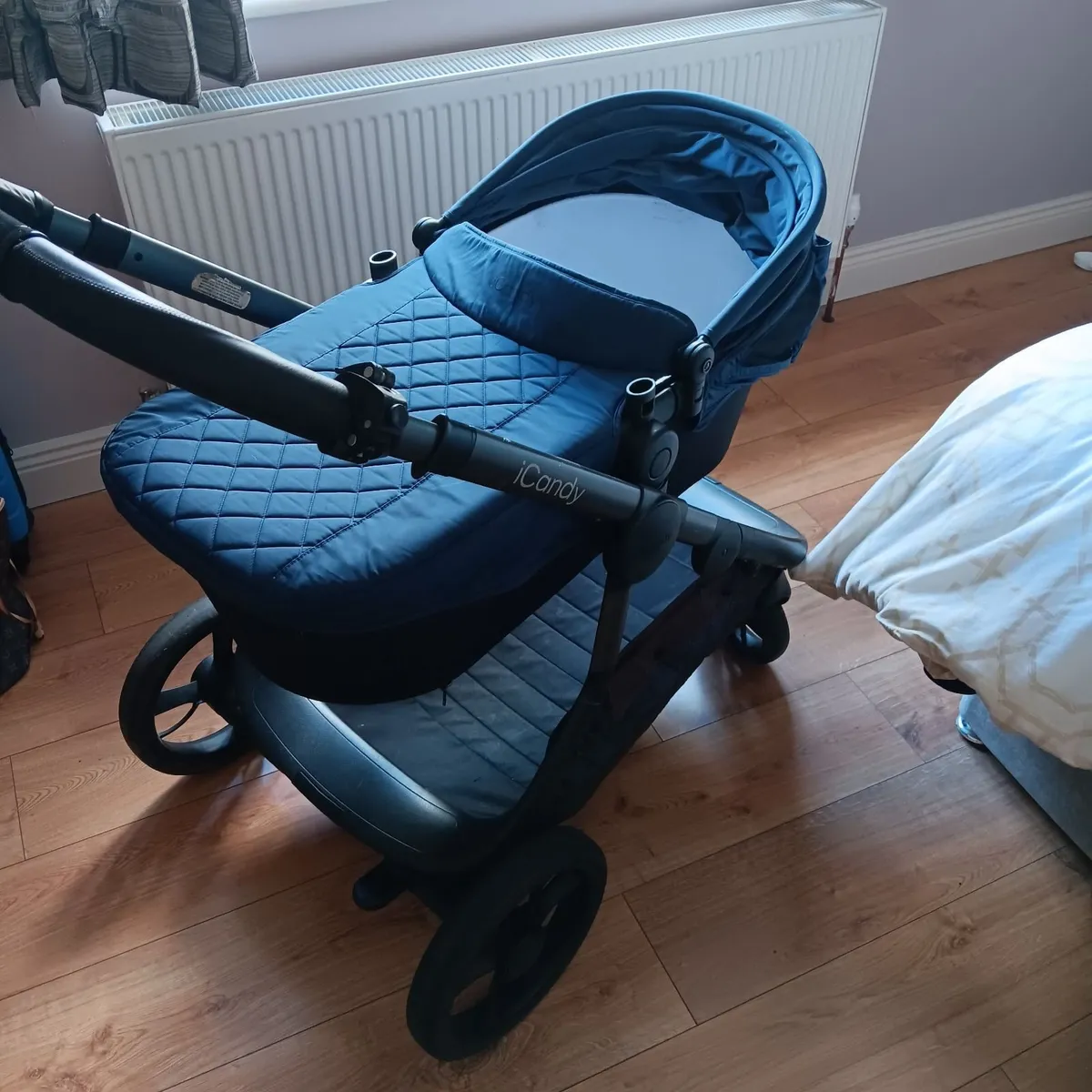 Baby play chair and buggy - Image 1