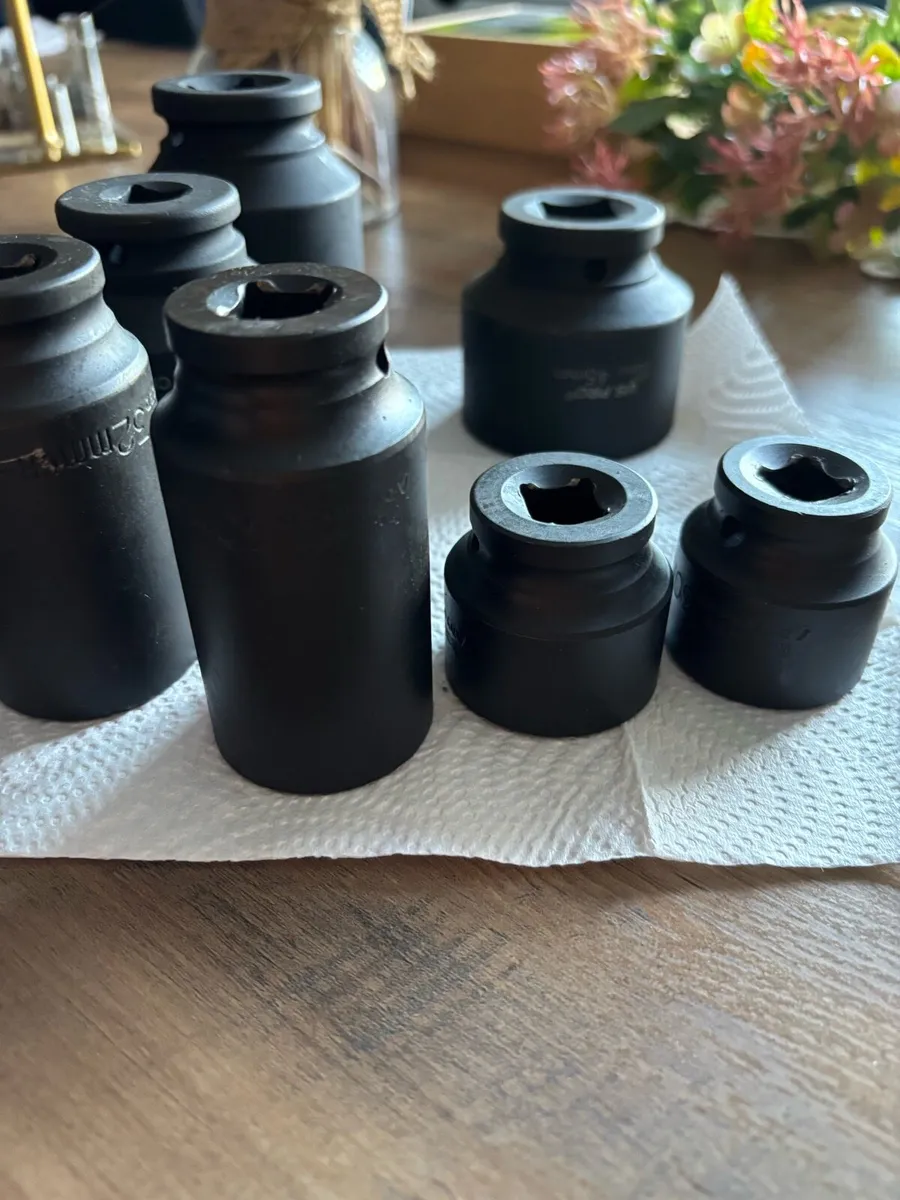 Sockets - Image 1