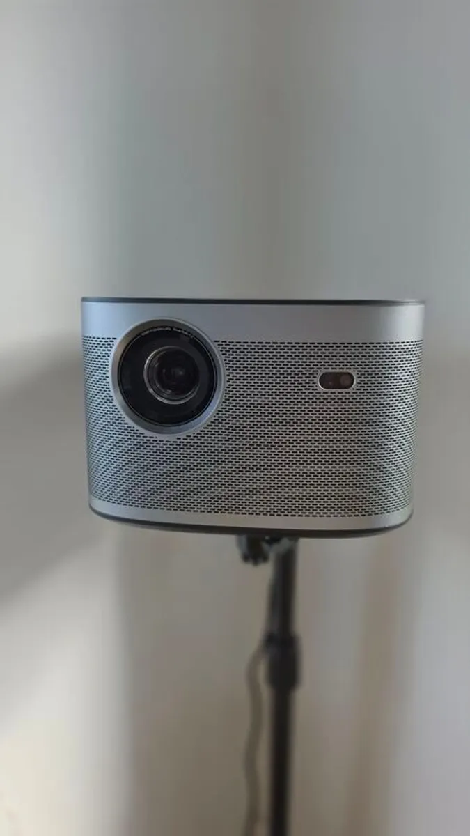 Full HD Android Smart Projector - Image 1