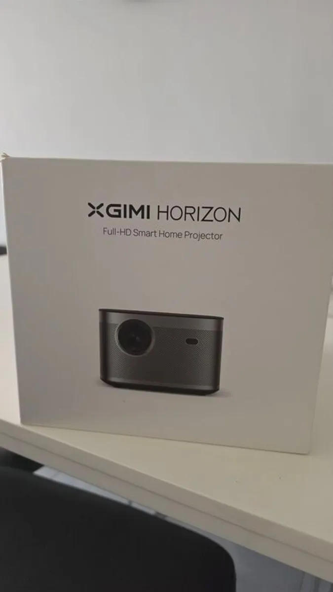 Full HD Android Smart Projector - Image 3