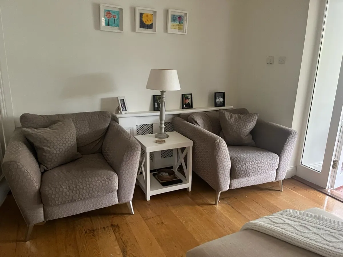 Couch and Armchairs (x2) for sale Rochestown area - Image 2