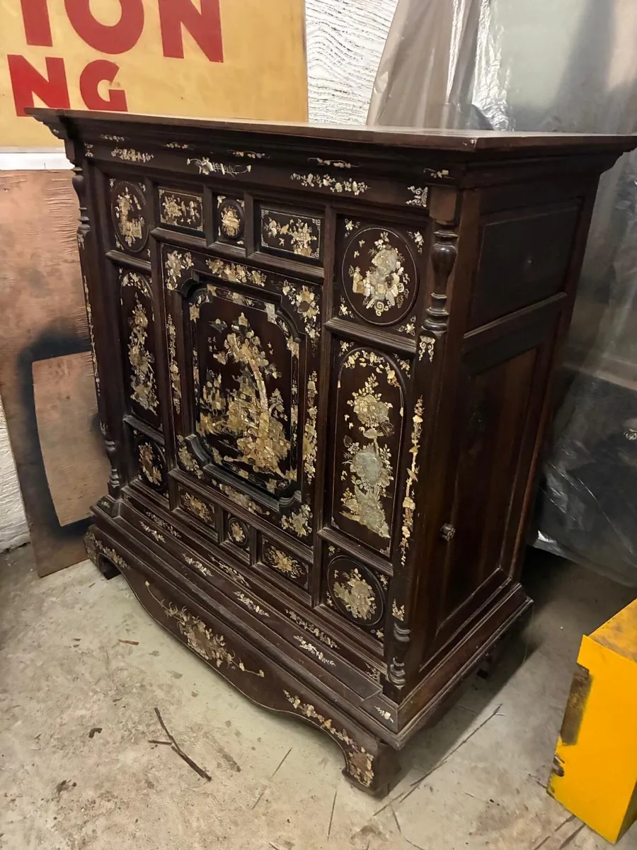 Antique mother of pearl unit
