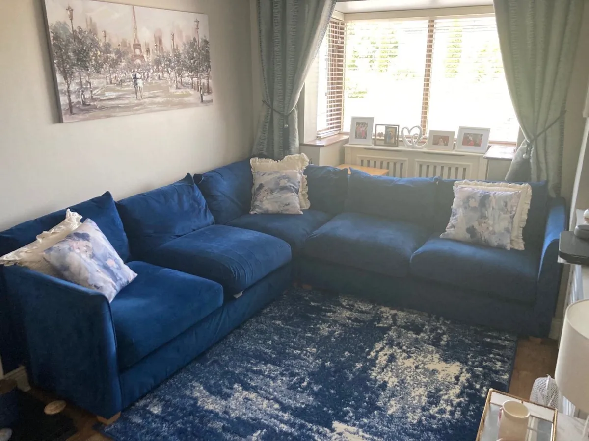L Corner  Couch - Image 2