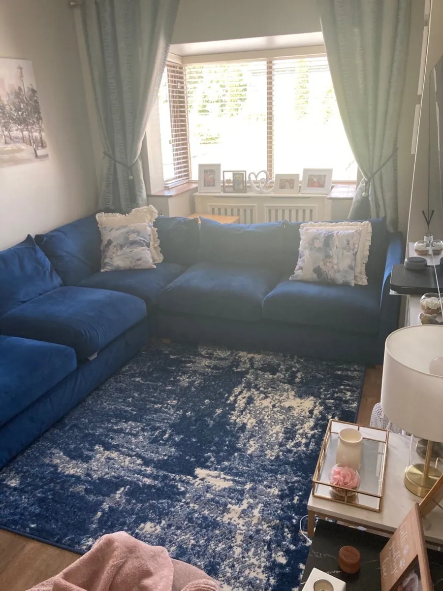 L Corner  Couch - Image 3