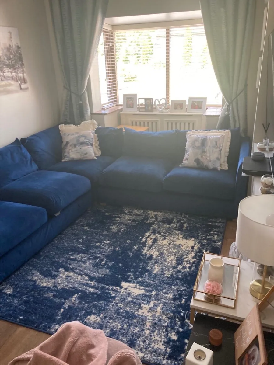 L Corner  Couch - Image 4