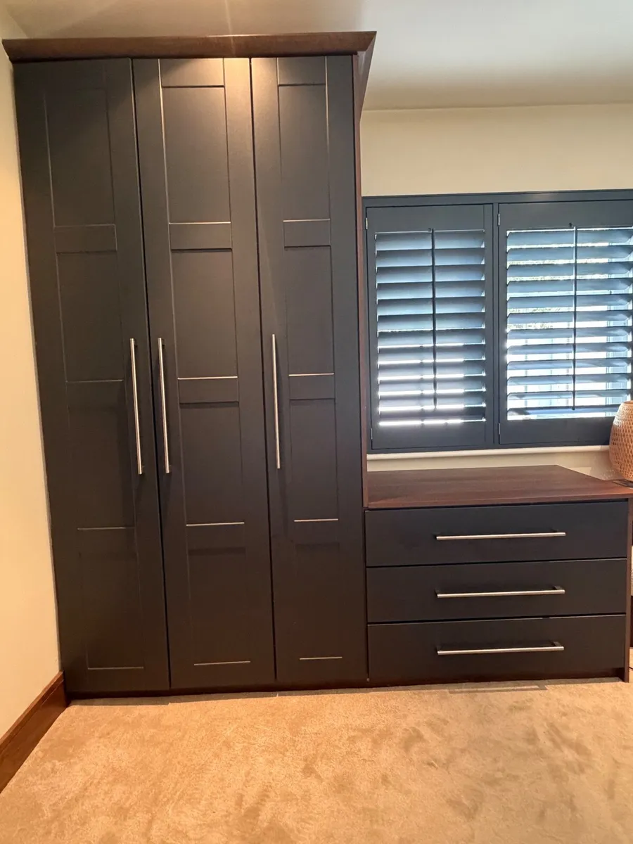 Wardrobe - Image 3