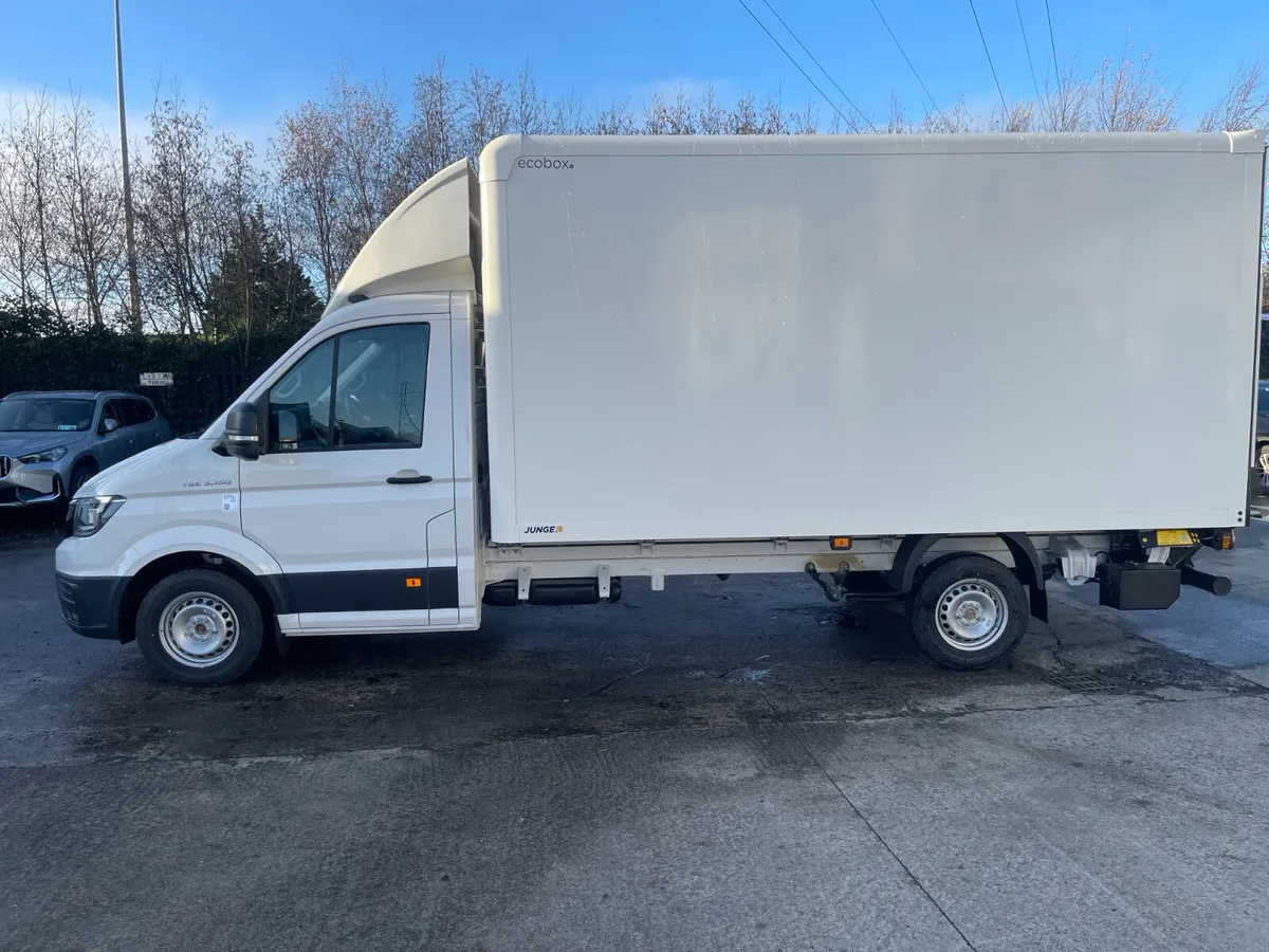 NEW MAN TGE 3.160 RWD 14FT FACTORY BOX - Image 4