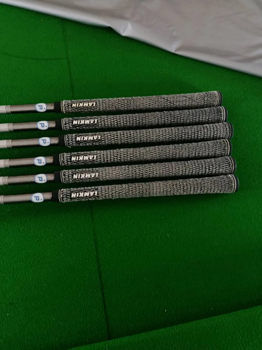 Srixon ZX5 irons steelfibre shafts - Image 4