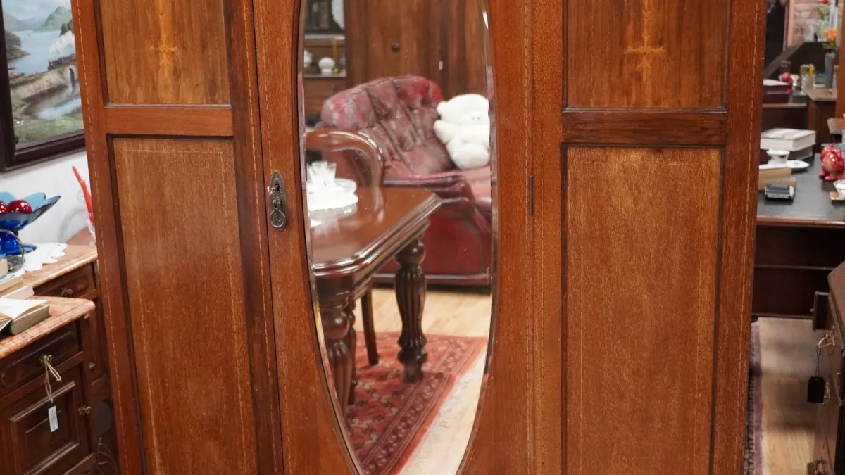 Antique Edwardian Inlaid Mahogany Wardrobe - Image 4