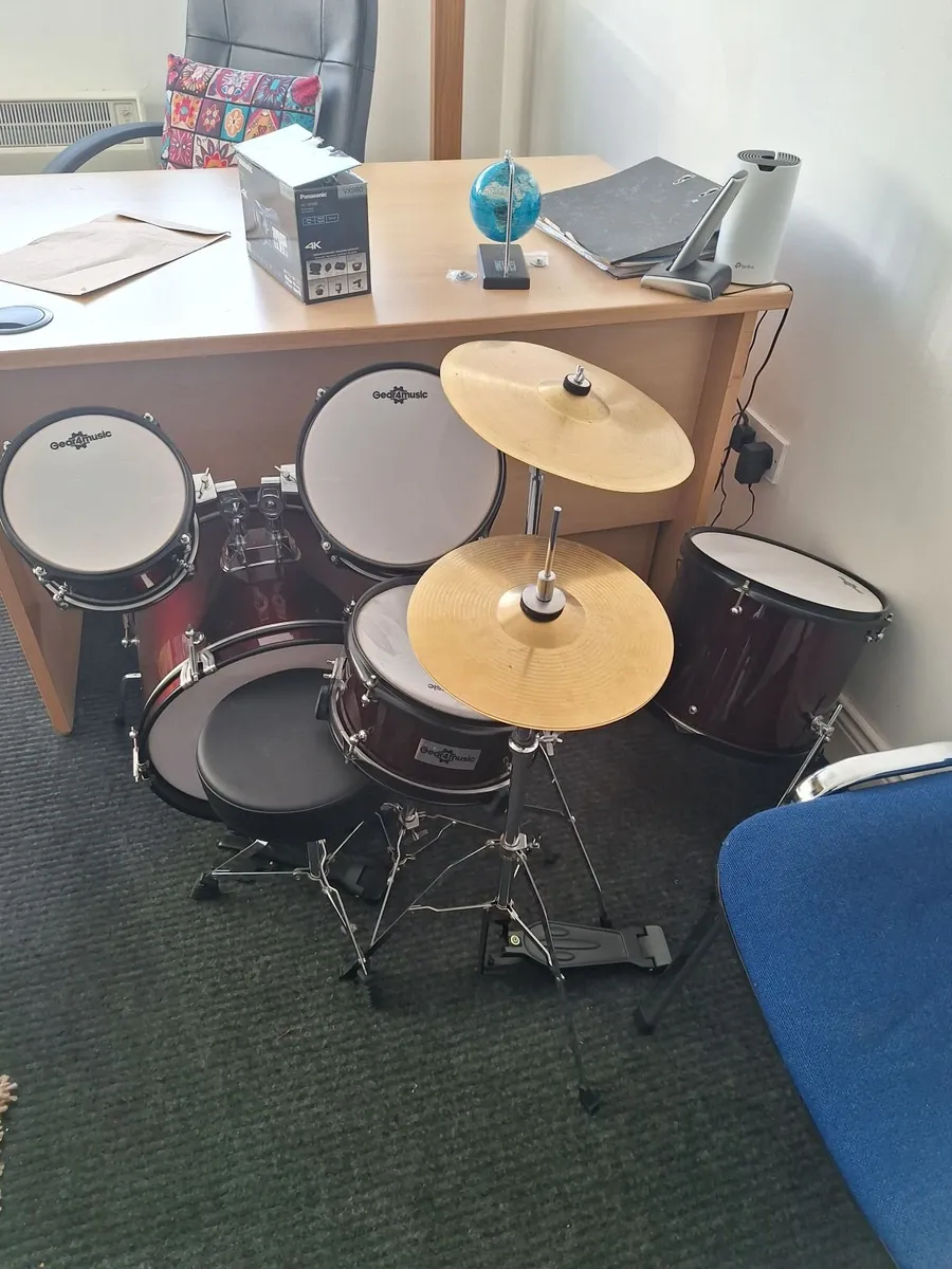 Set of drums - Image 3