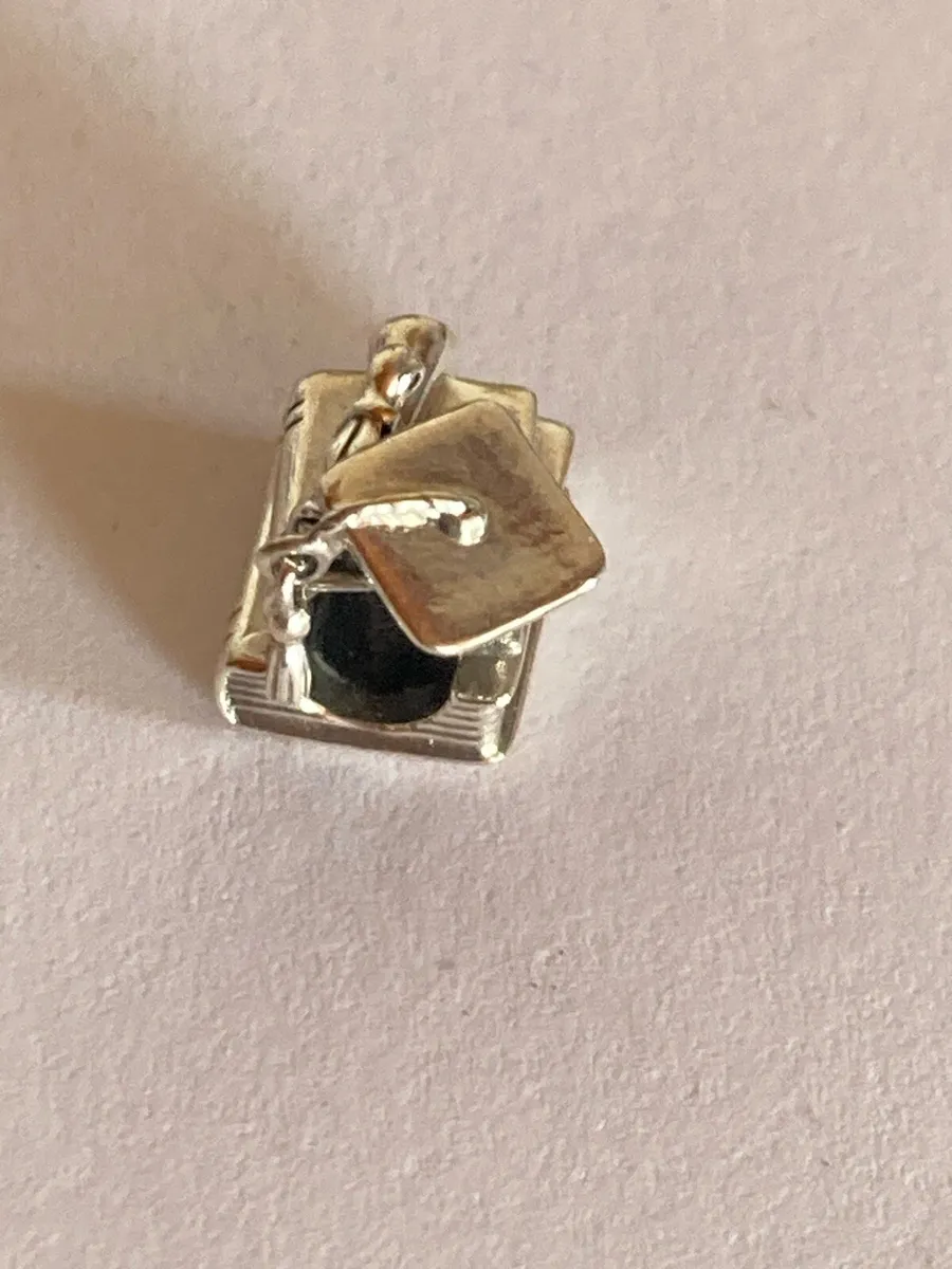 Sterling Silver Pandora graduation charm - Image 3