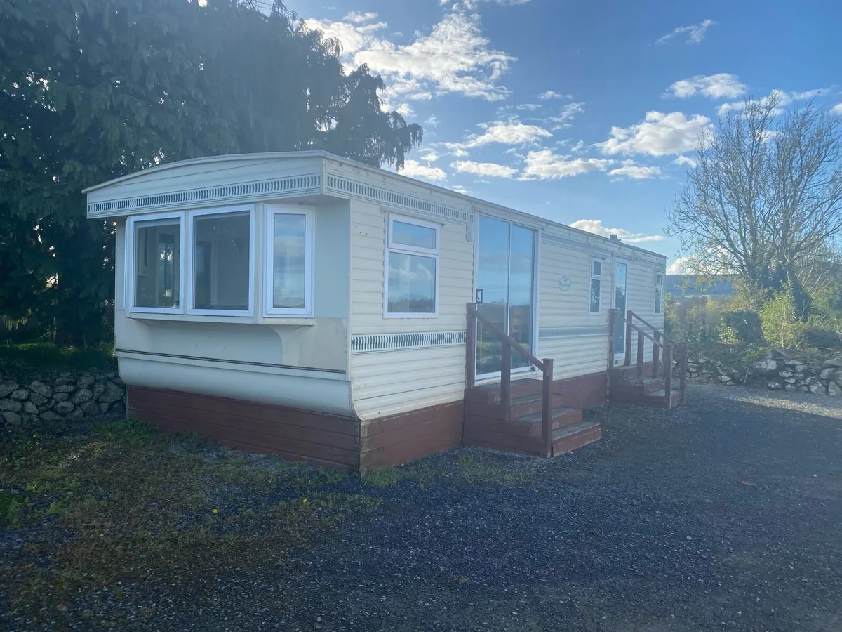 Mobile home - Image 1