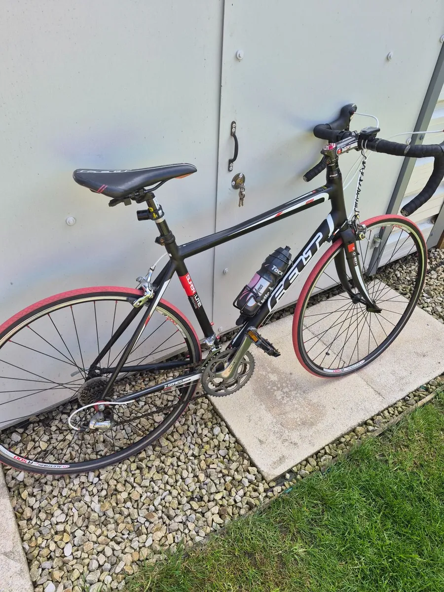 Felt Z85 Road bike - Image 1