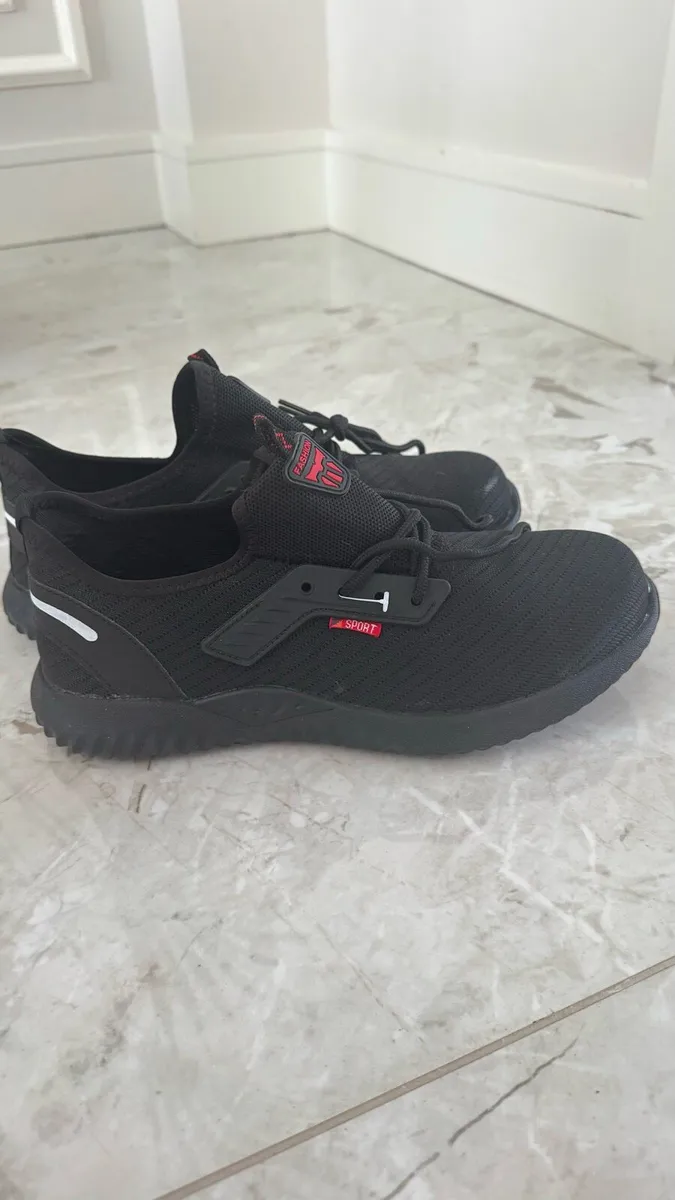 Men safety shoes size 44 - brand new - Image 4
