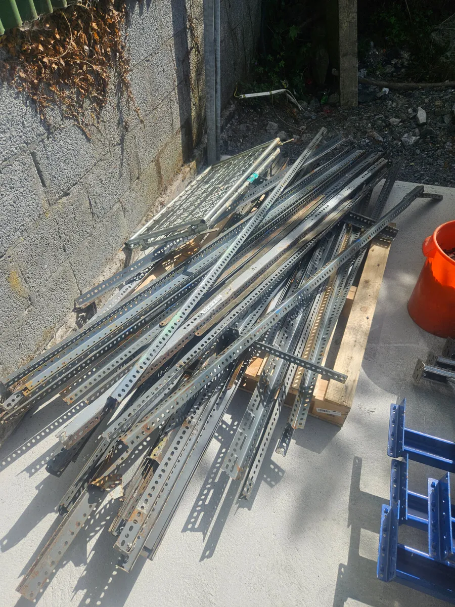 Parts shelving - Image 4