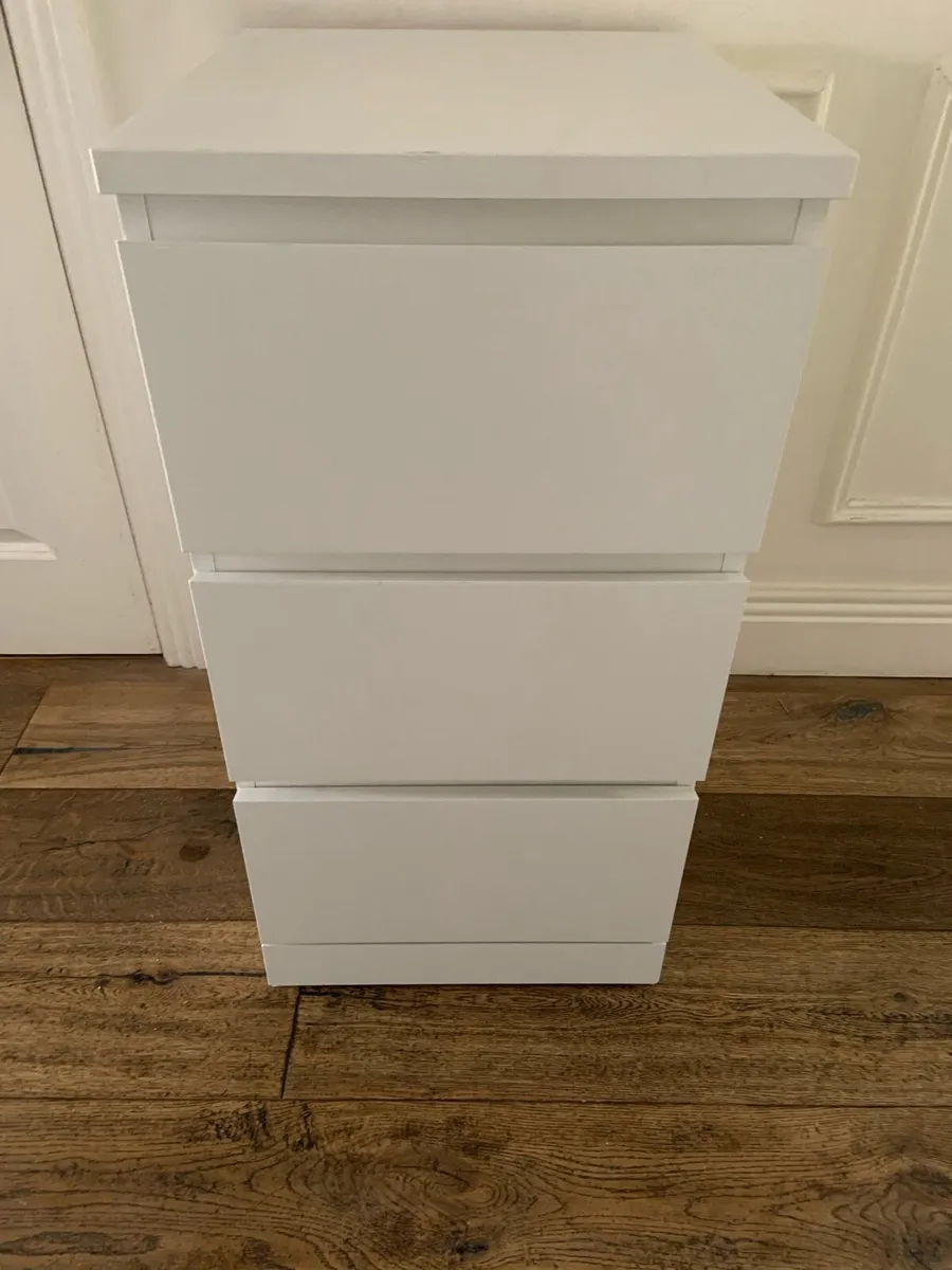 Chest of Drawers - Image 1