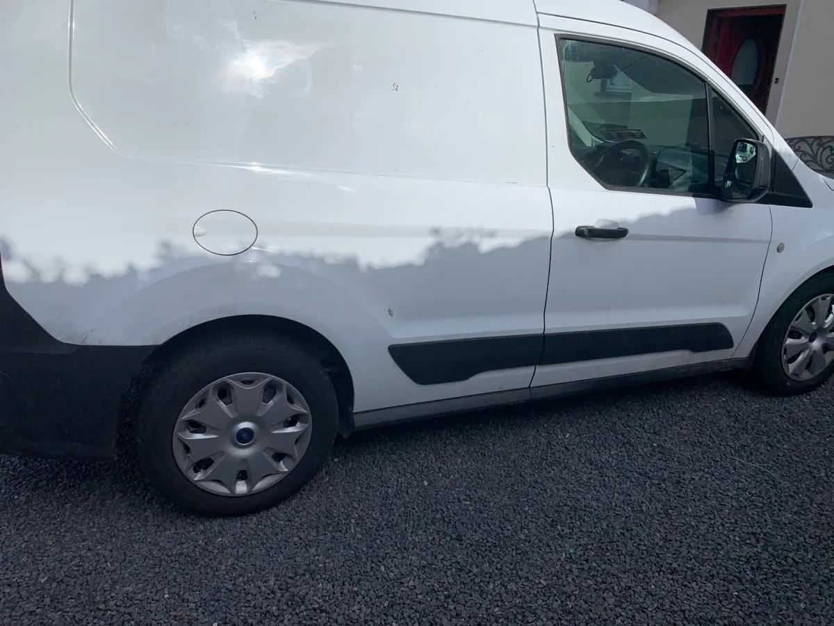 Ford Transit 2018 - Image 2