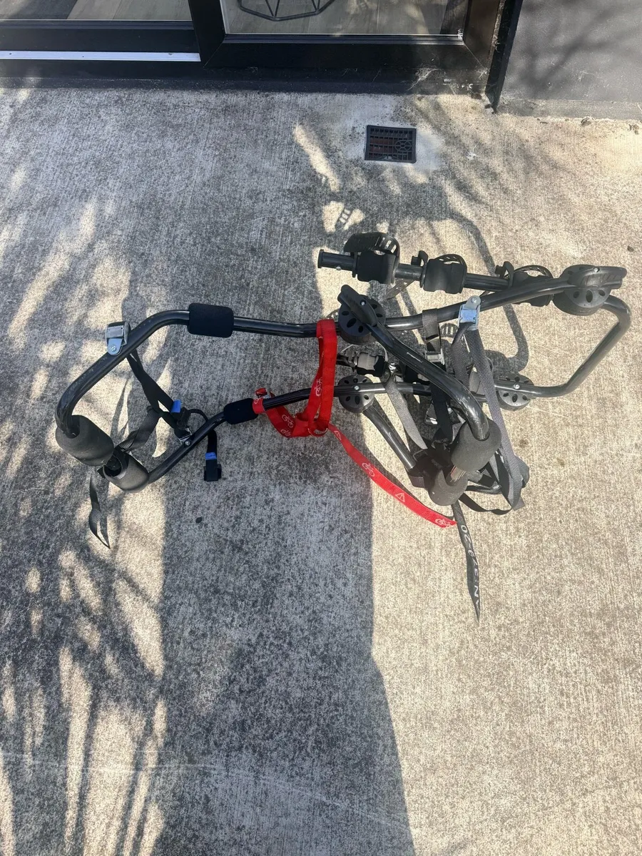 3 Bike Rear Mounted Bike Rack - Image 2