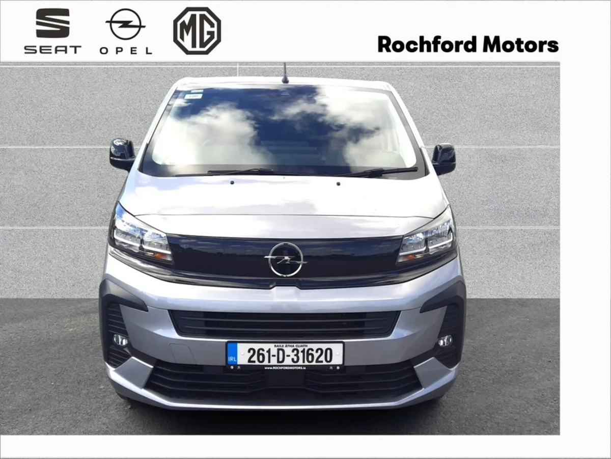 Opel Vivaro PANEL VAN SPORTIVE L1H1 - Image 2