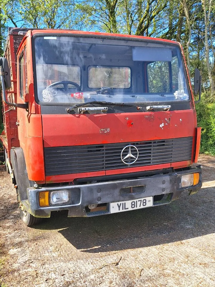 2000 Mercedes 814 7.5t lorry - Image 4