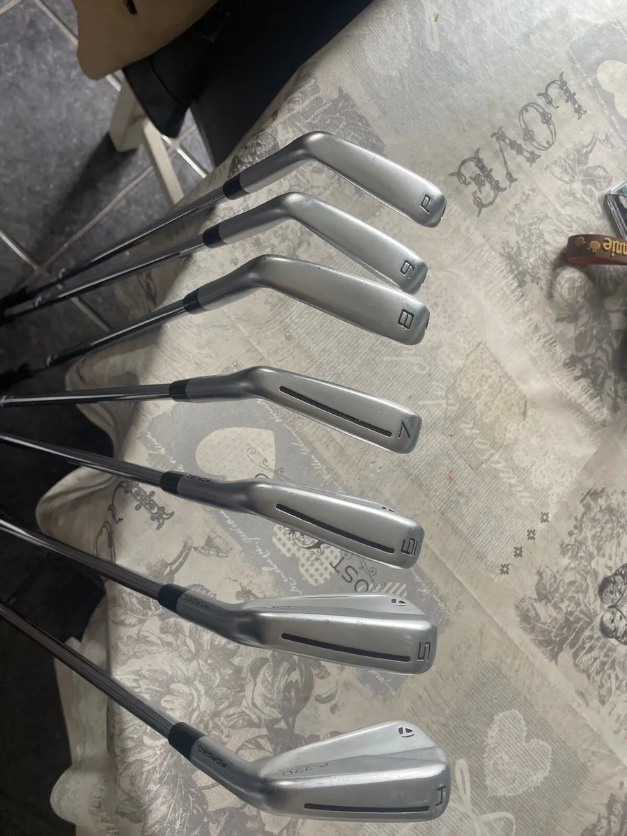 Golf clubs - Image 1