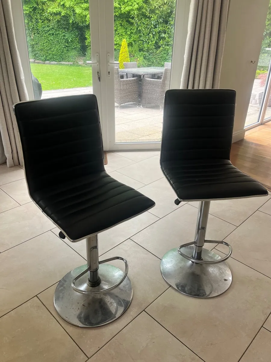 High Chairs x 2 - Image 1