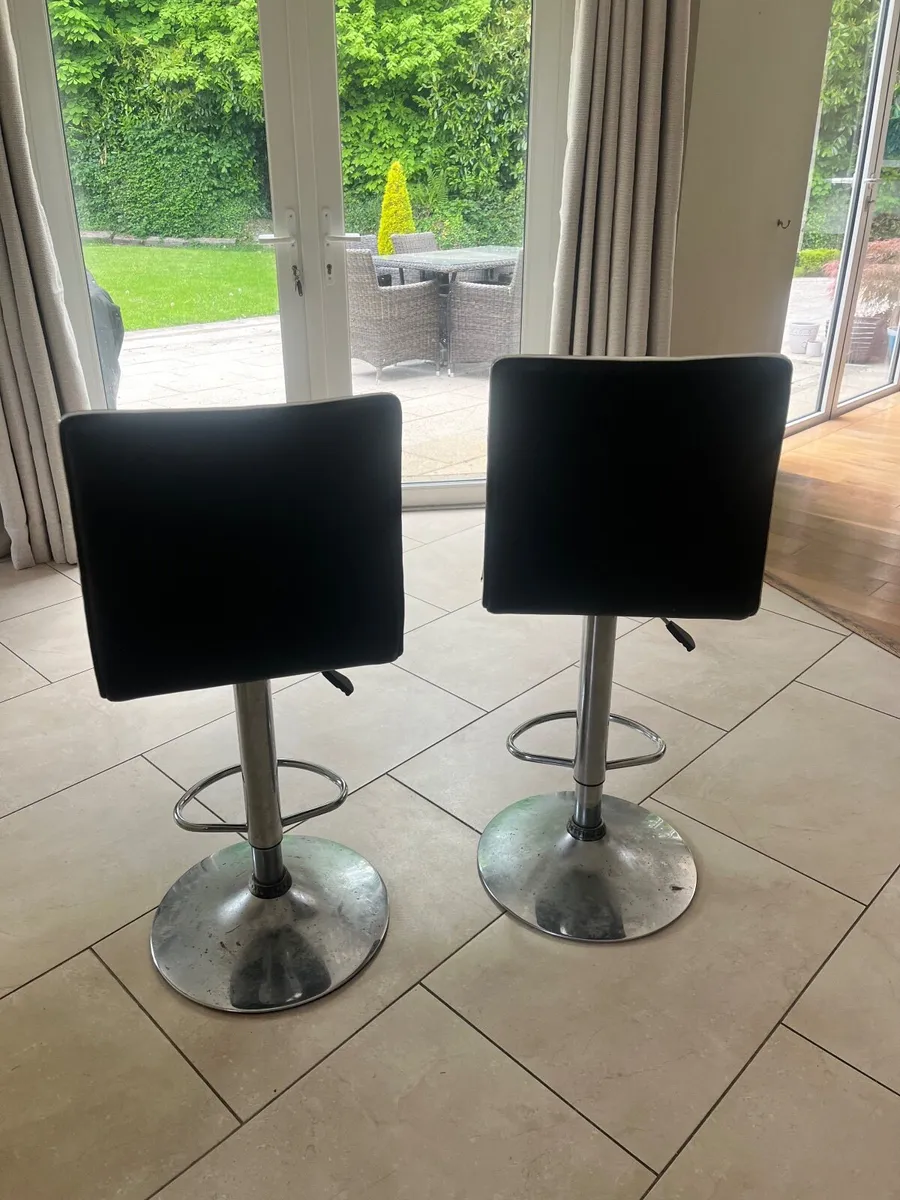 High Chairs x 2 - Image 4