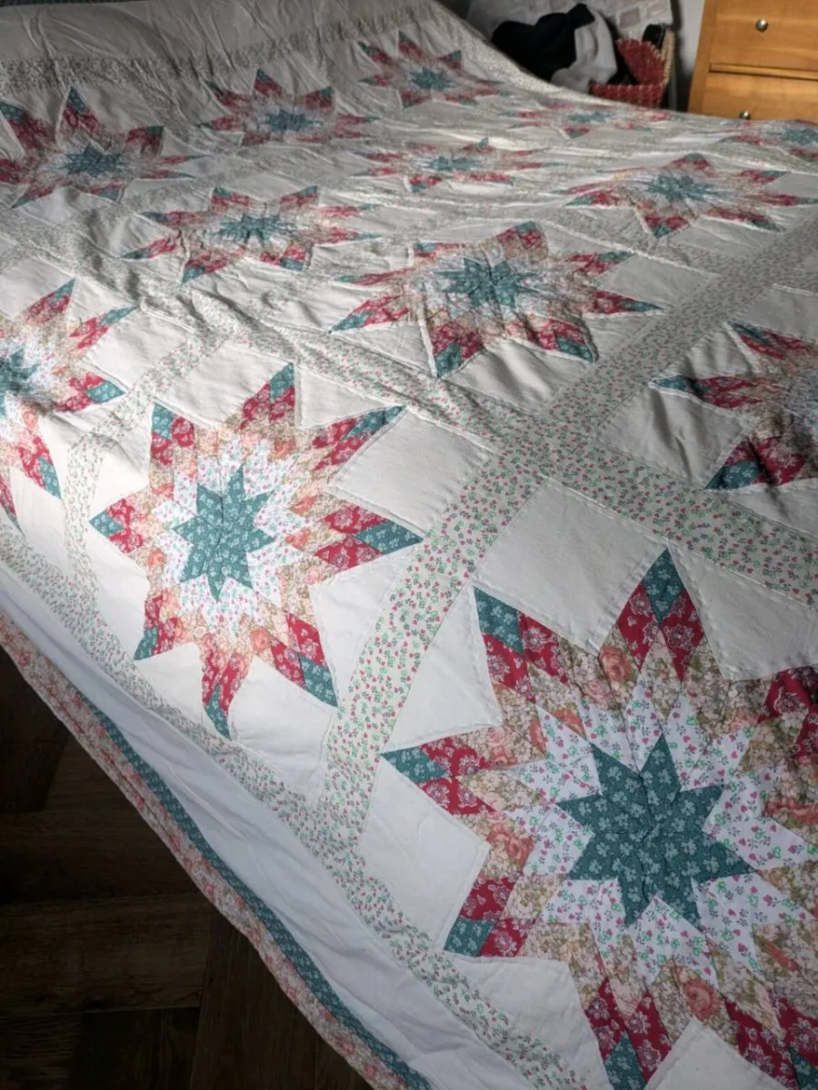 Handmade Kingsize  Quilt - Image 2