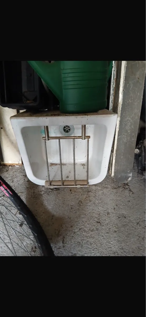 Sinks - Image 3