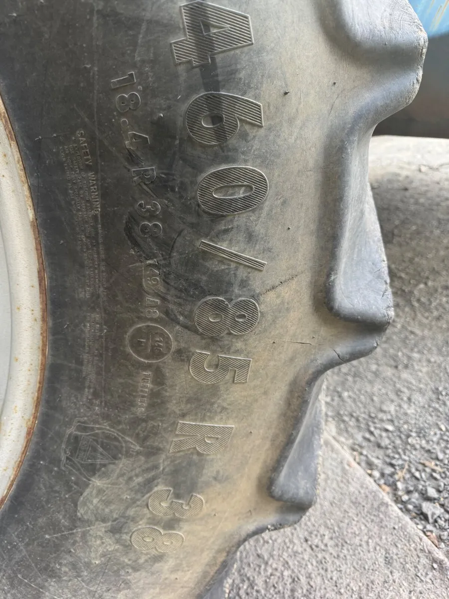 Tractor tyres - Image 3