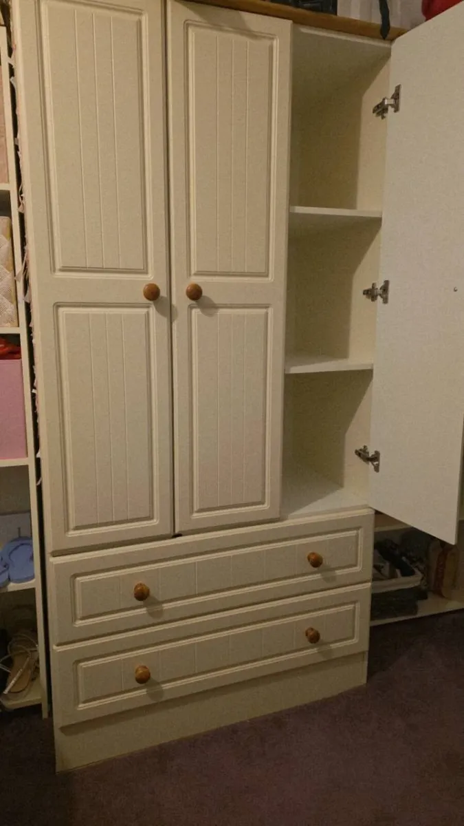 Wardrobe - Image 2