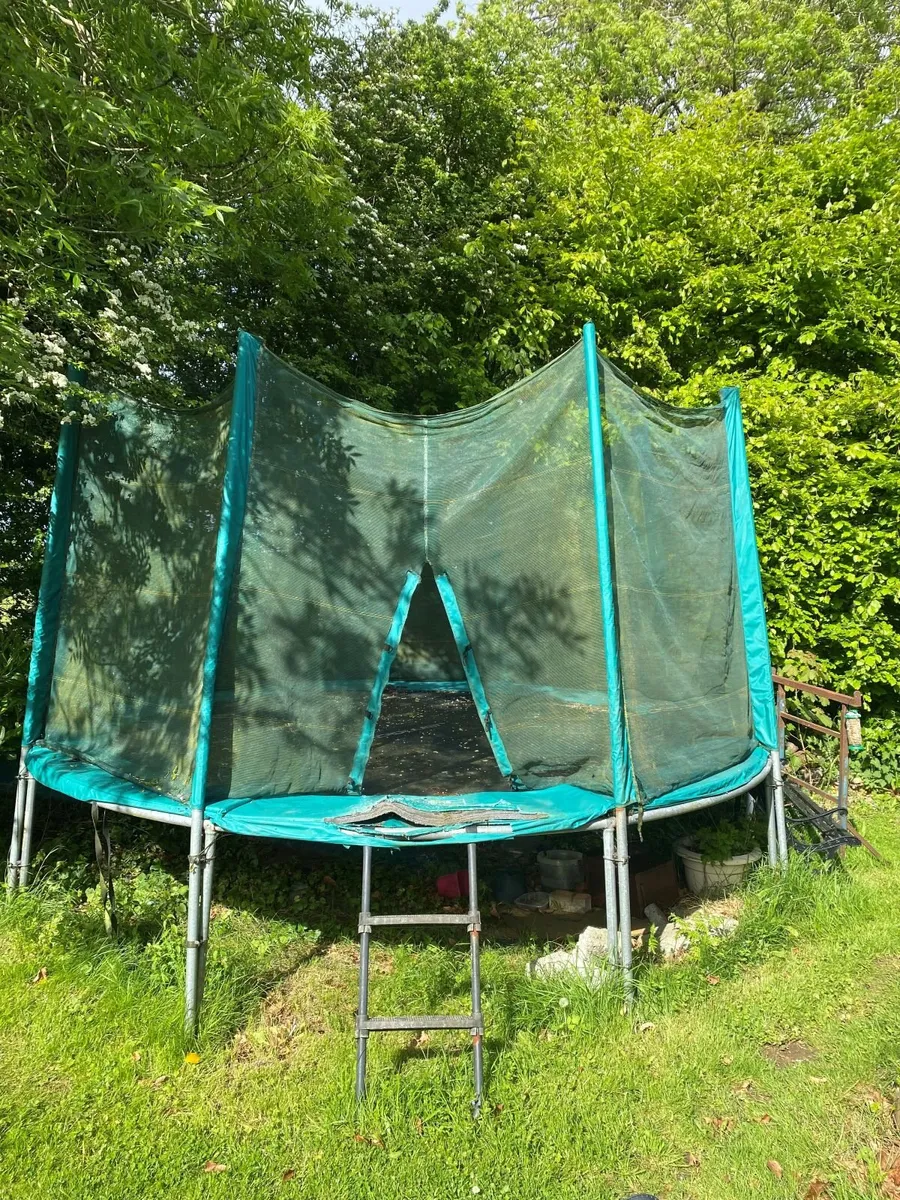 Trampoline 13FT