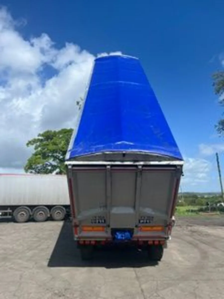 Bulk Tipping Trailer - Image 2