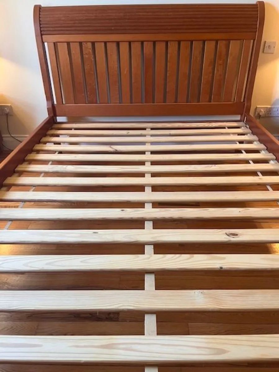 Solid timber king size bed frame - Image 1