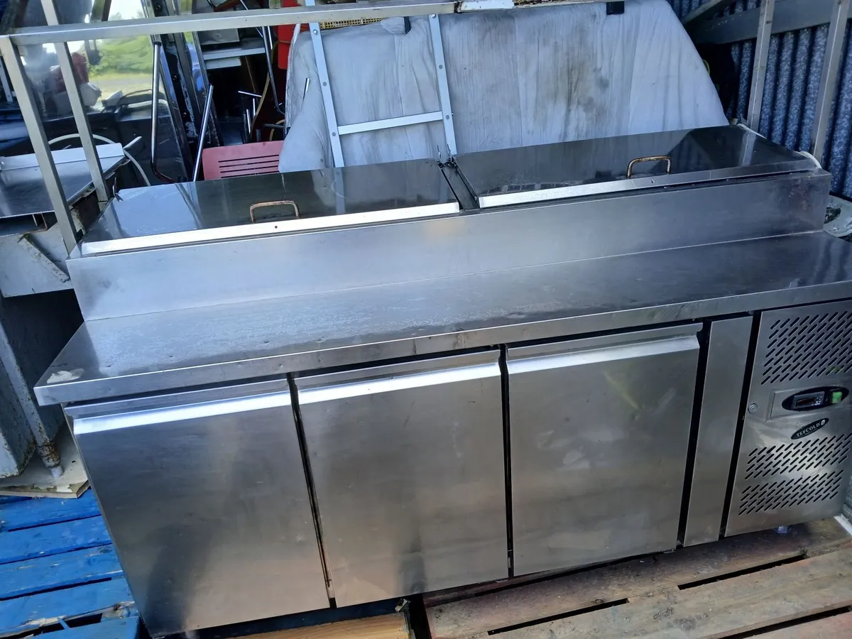 Staneless steel cabbinet chilled unit del - Image 2