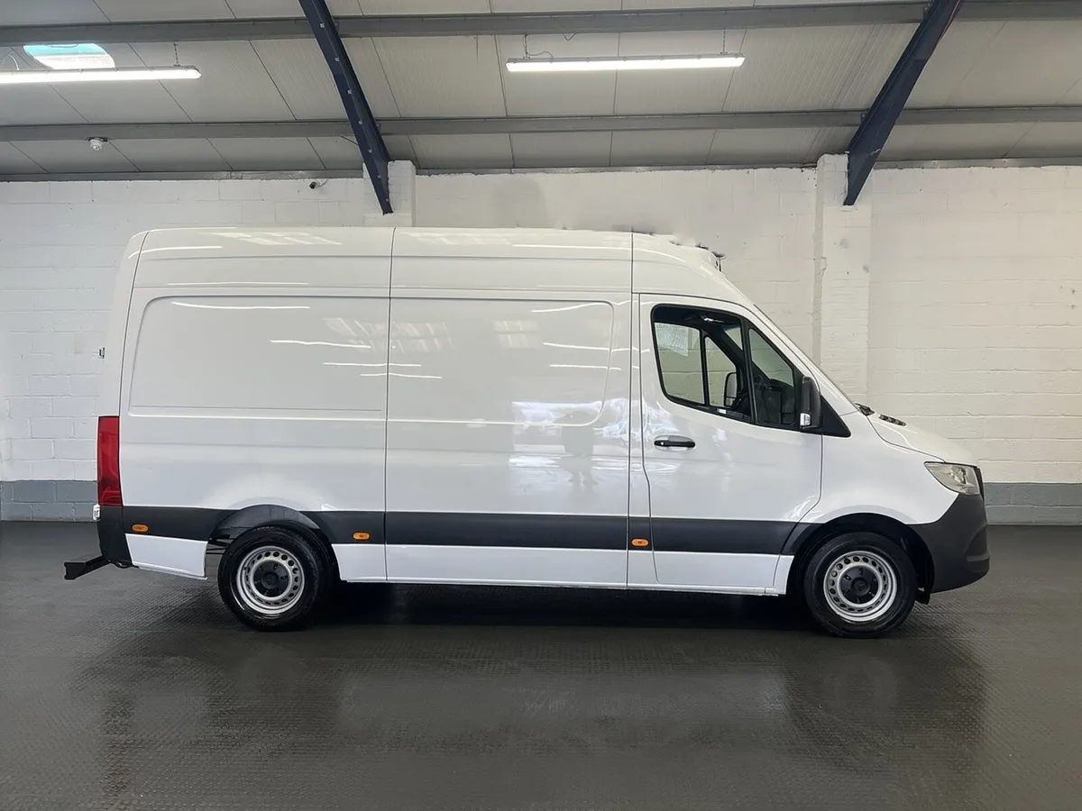 2022 Mercedes-Benz Sprinter Refrigerated Van - Image 1