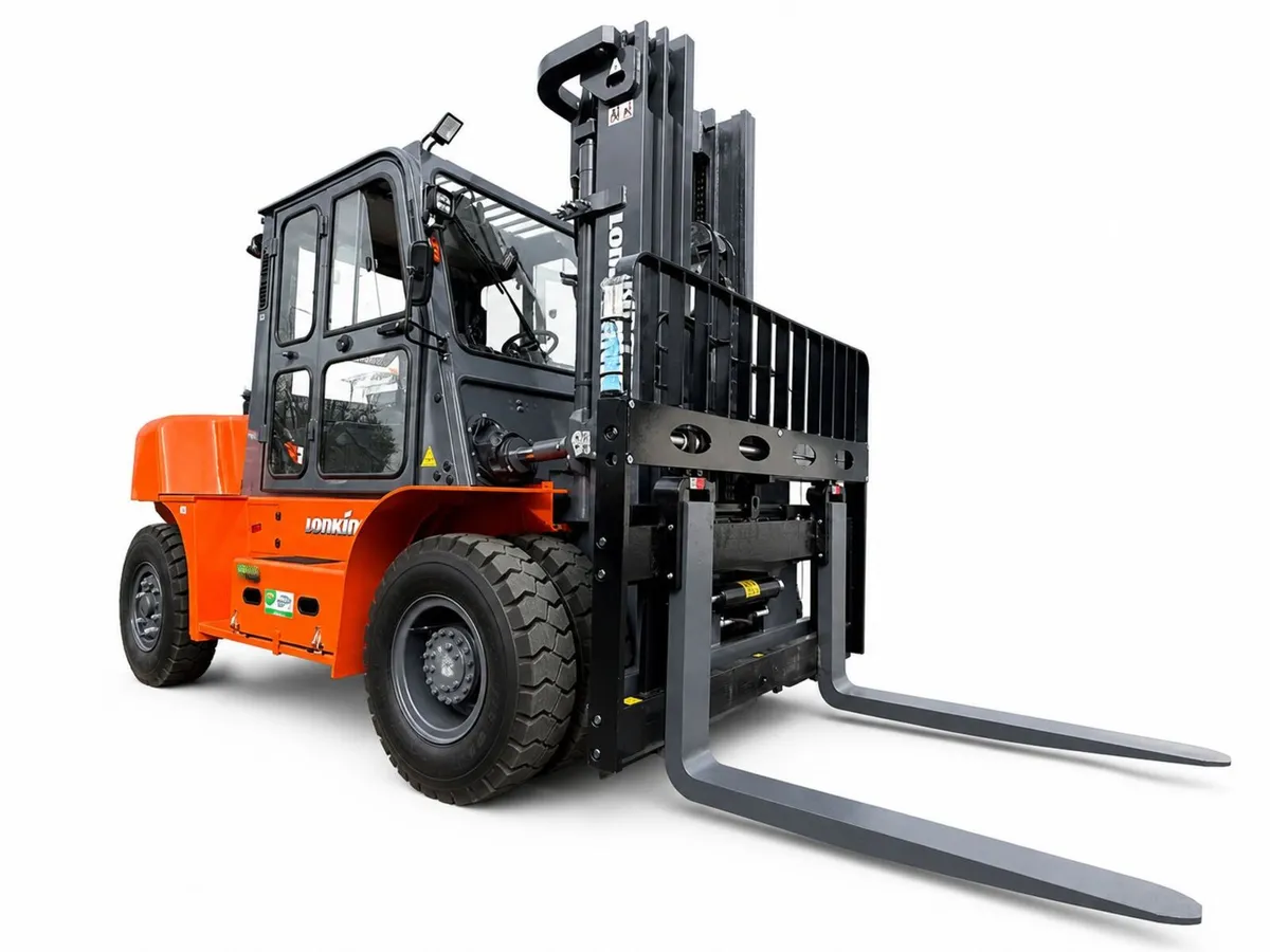 Lonking LG70DT 7-ton diesel forklift - Image 4
